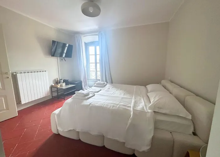 Borgo - Sostify Pensjonat Bergamo